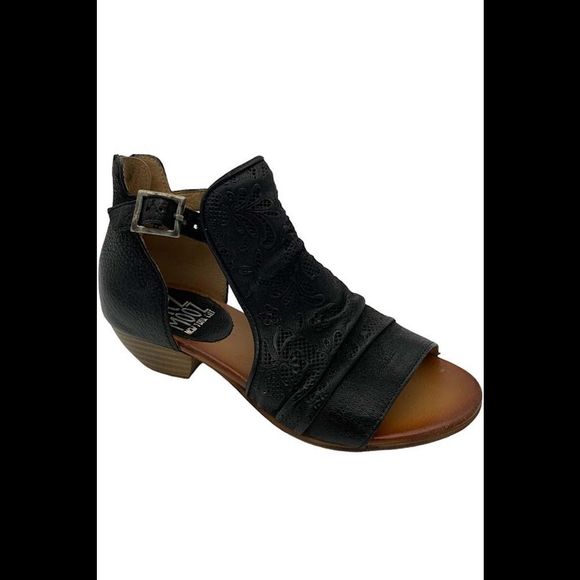 Miz Mooz Leather Heeled Sandals Corra Black - Medium - Picture 1 of 3